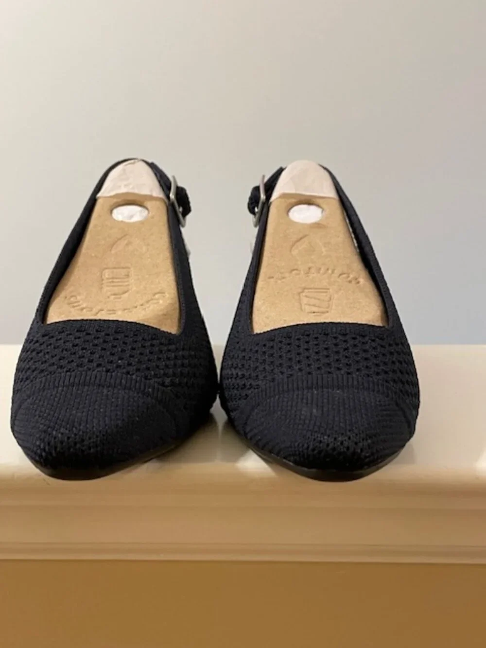 VIVAIA Leah Pro slingback - Size 5 - Navy
